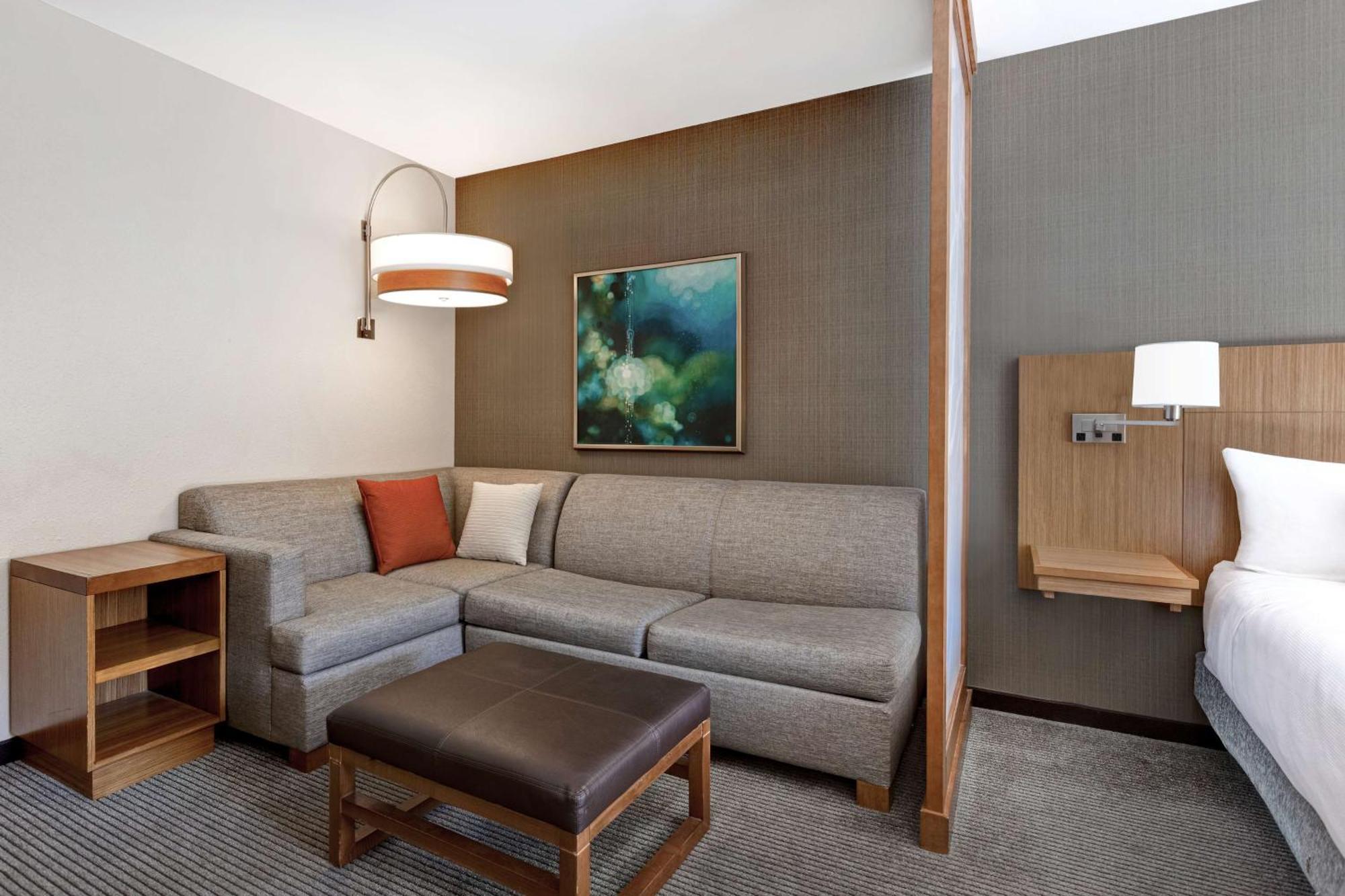 Hyatt Place Bloomington / Normal Экстерьер фото