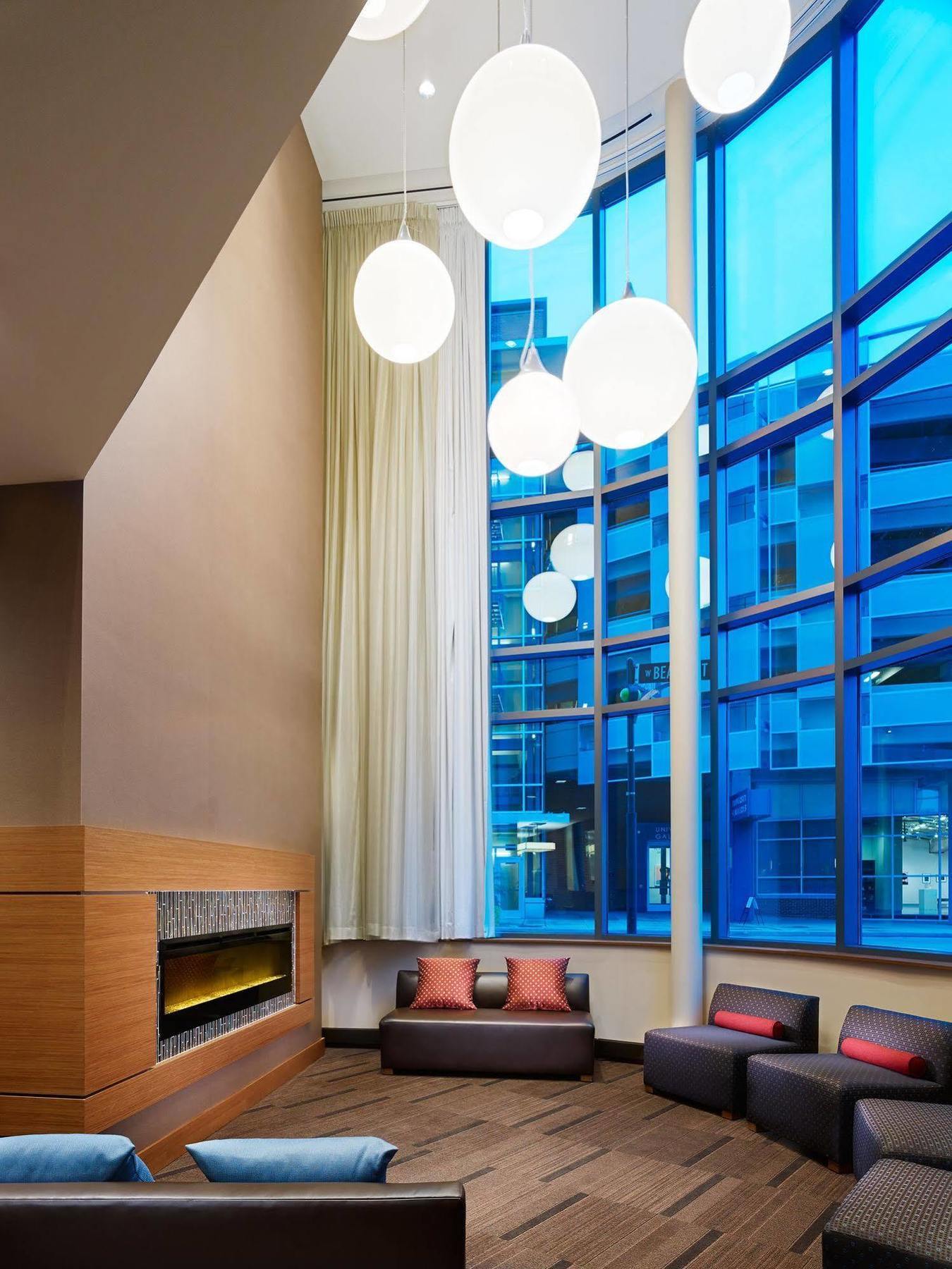 Hyatt Place Bloomington / Normal Экстерьер фото